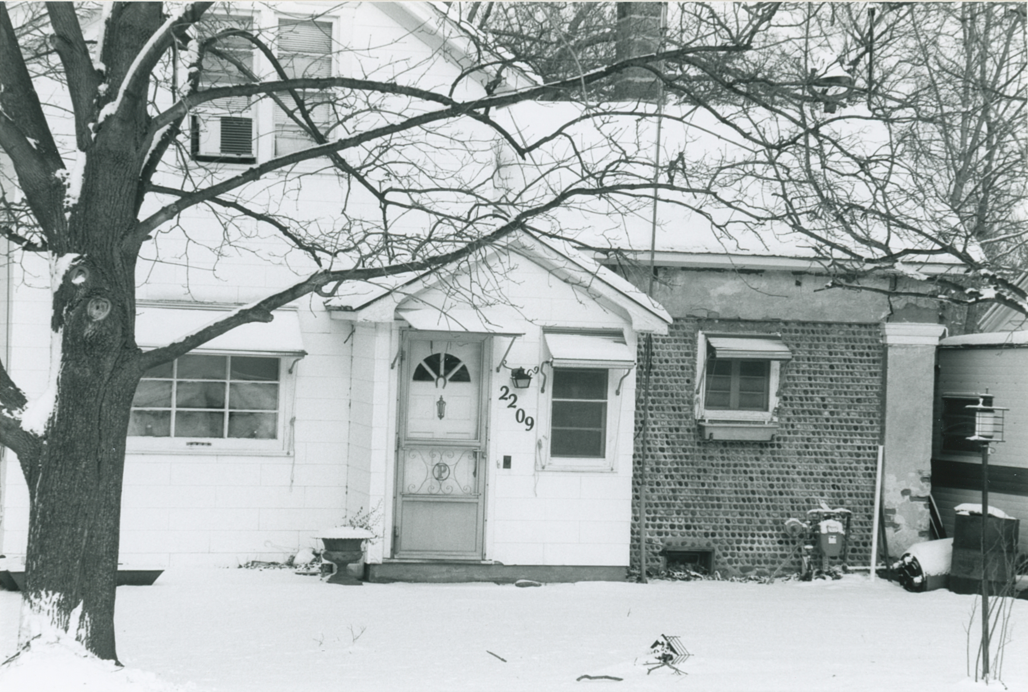 Wal-6 2209 Penfield-Walworth Rd 1